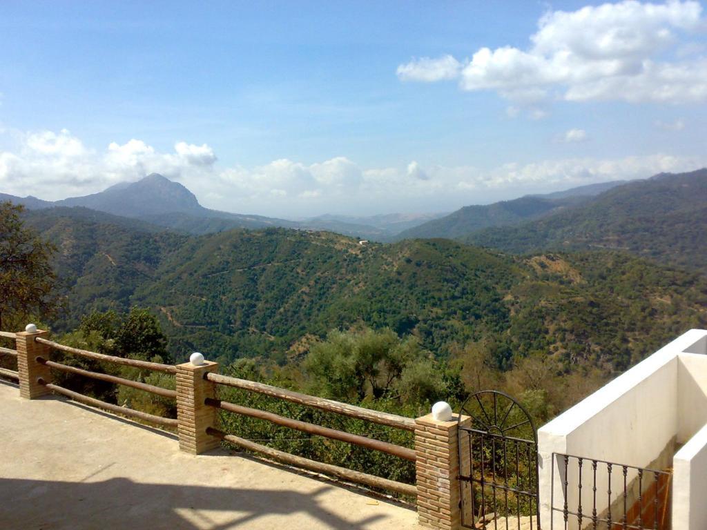 Apartamentos Rurales Jardines Del Visir Genalguacil Esterno foto